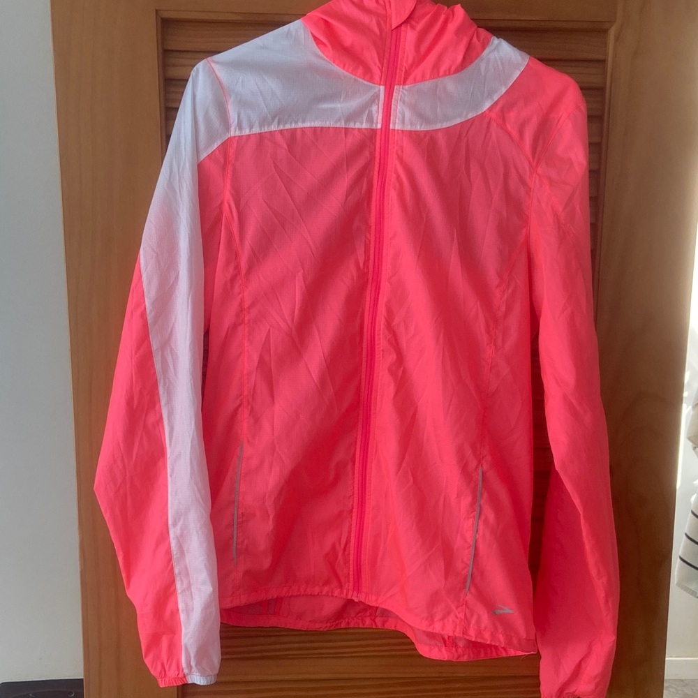 Brooks Women's Neon Highlighter Pink and White Windbreaker Ripstop Jacket